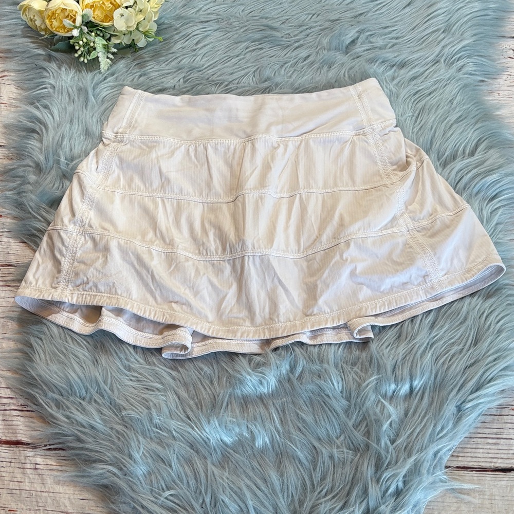 Lululemon Pace Rival White Skirt sz 2